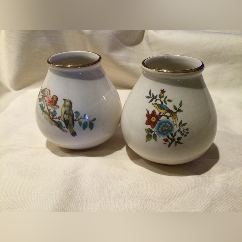 Pair of Crown Devon Bird Vases -made in England